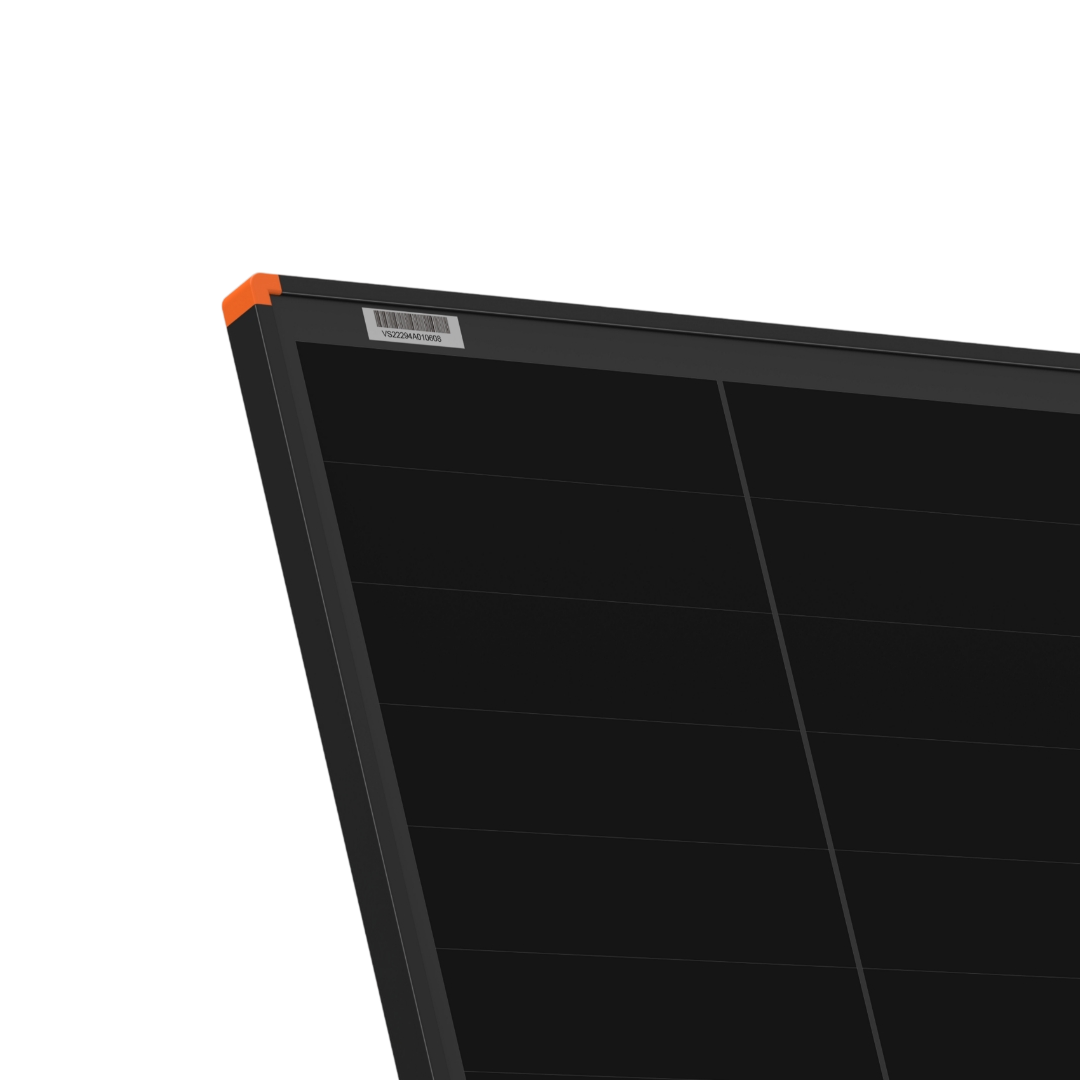 iTechWorld 170W Hard Frame Solar Panel angle view